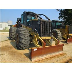 CAT 535B GRAPPLE SKIDDER, S/N AAE00888 (05 YR) DUAL ARCH GRAPPLE, CAT GRAPPLE, WINCH, ECAB. W/AIR, 3