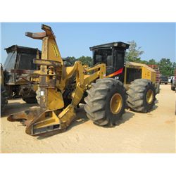 HYDRO-AX 670 FELLER BUNCHER, S/N 7847, WARATAH FD22 SAWHEAD, ECAB W/AIR, 67X34.00-24 TIRES