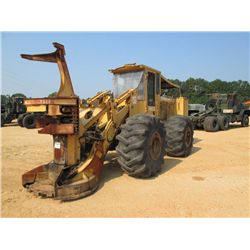 JOHN DEERE 643D FELLER BUNCHER, S/N 814016, CENTERPOST SAWHEAD, ECAB, 28L-26 TIRES