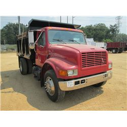 1999 INTERNATIONAL 4900 S/A DUMP, S/N 1NTSDAAW4XN675068, IHC DT 466E DIESEL ENG, 6 SPD TRANS, A/C, P