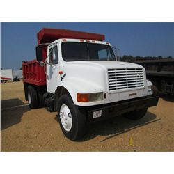 1990 INTERNATIONAL 4900 S/A DUMP, S/N 1HTSDZ4N5LH280918, INT DIESEL ENG, 5-2 SPD TRANS, A/C, P/S, 10