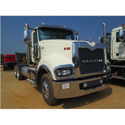 2013 MACK TD713 TITAN T/A TRUCK TRACTOR, S/N 1M1BD02Y0DM001471, 565 HP MACK ENGINE, 18 SPD TRANS, 46