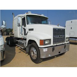 2005 MACK CHN613 T/A TRUCK TRACTOR, S/N 1M1AJ06YX5N001889, MACK DSL ENG, 10 SPD TRANS, 38K REAR AXLE