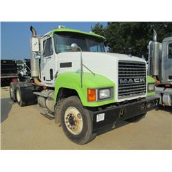 2000 MACK CH613 T/A DAY CAB TRUCK TRACTOR, S/N 1M1AA13Y71W141347, MACK E7-355 DIESEL ENG, T200A 6 SP