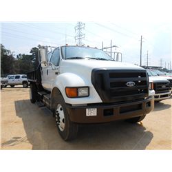 2005 FORD F750 XL CREW CAB FLATBED, S/N 3FRNW75Z25V133204, V8 POWERSTROKE DIESEL ENG, A/T, P/S, A/C,