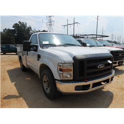 2008 FORD F250XL SERVICE TRUCK, S/N 1FDNF20588ED86981, V8 GAS ENG, A/T, P/S, A/C, KNAPHEIDE SERVICE 