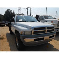 1997 DODGE RAM 1500 4X4 S/A FLATBED, S/N 3B7HF13Y9VG835400, GAS ENG, A/T, A/C, P/S, EXTENDED CAB, 8'