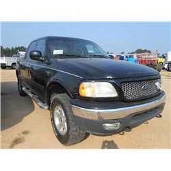 2002 FORD F150 LARIAT 4X4 CREW CAB PICKUP, S/N 1FTRW08L22KC9708, V8 GAS ENG, A/T, P/S, A/C