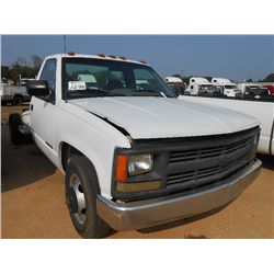1996 CHEVROLET 3500 S/A CAB & CHASSIS, S/N 1GBJC34R3TE175778, GAS ENG,5 SPD TRANS, A/C, P/S