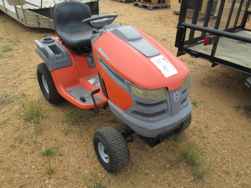HUSQVARNA YTH2448T TRACTOR, S/N 092806B004154 J.M. Wood Auction
