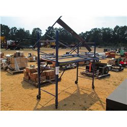 LOUISVILLE ROLL AROUND SCAFFOLD