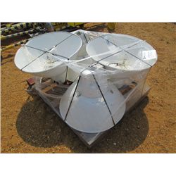 1 LOT (4) SHOP LIGHTS