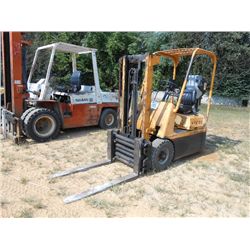 HYSTER FORK LIFT, S/N BID6633M, PROPANE, 2 STAGE LIFT, CANOPY, METER READING 9,083 HRS