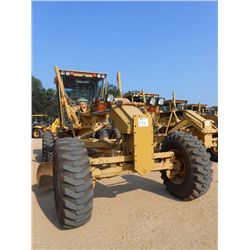 CAT 12H MOTOR GRADER, S/N 4XM01929, 14' HYD MOLDBOARD W/TIP CONTROL, ECAB W/AIR, 17.5-25 TIRES, METE