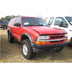 2000 CHEVROLET S-10 BLAZER, S/N 1GNCT18W9YK121930, V6 GAS, A/T, P/S, A/C