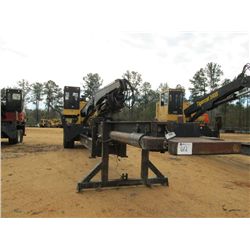 JOHN DEERE 335C LOG LOADER, S/N 011260, ECAB W/AIR, MTD ON PITTS T/A TRAILER, S/N P050060, (04 YR), 