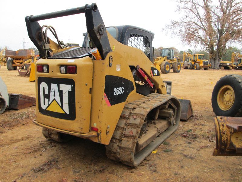CAT 262C SKID STEER LOADER, S/N MST00832, (08 YR) FORKS, GP BUCKET, 18 ...