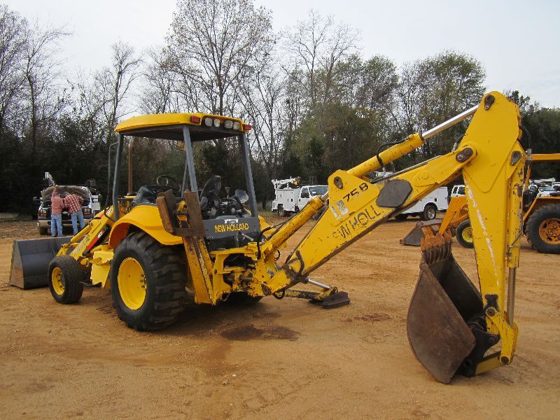NEW HOLLAND LB75B 4X4 LOADER BACKHOE, S/N 031034770, GP BUCKET, AUX HYD