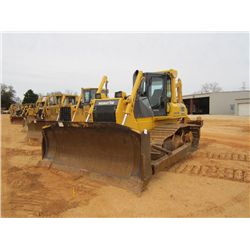 KOMATSU D65WX-15EO CRAWLER TRACTOR, S/N 69074, (08 YR) SEMI-U BLADE W/TILT, 32" SBG, VAIL REAR RIPPE