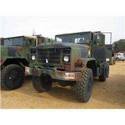 HARSCO M931A1 6X6 MILITARY TRUCK TRACTOR, S/N C531-01370, CUMMINS DIESEL ENG, ALLISON AUTO TRANS, P/