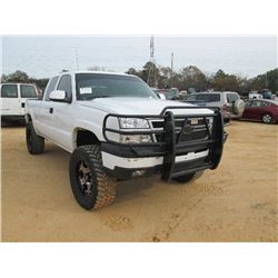 2006 CHEVROLET 1500 EXT CAB 4X4, S/N 1GCEK19B06E104798, V8 GAS, A/T, LEATHER, 35X12.50R20 TIRES