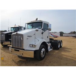 2009 KENWORTH DAY CAB TRUCK TRACTOR, S/N 1XKDDU9X69J236970, CAT C15 DIESEL ENG, 10 SPD TRANS, 38K RE