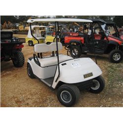 E-Z-GO ELECTRIC GOLF CAR W/CHARGER, S/N 904813