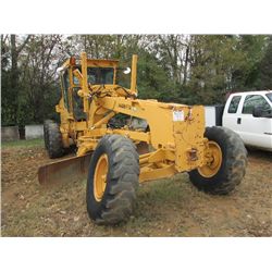 CHAMPION 720A MOTOR GRADER, S/N 024104, 14' HYD MOLDBOARD W/TIP CONTROL, ECAB, 14.00-24 TIRES, METER