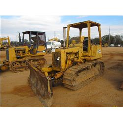 CAT D3B CRAWLER TRACTOR, S/N 27Y04023, 6 WAY BLADE, 16" SBG, CANOPY