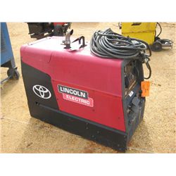 LINCOLN K238-2-11269 250 AMP WELDER, GAS ENGINE