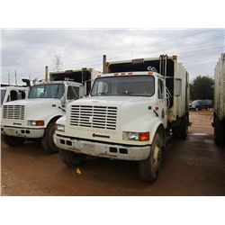 1999 INTERNATIONAL 4900 S/A GARBAGE TRUCK, S/N 1HTSDAAXN3HG78673 ,DT466 DIESEL ENG, A/T, P/S, 20 YD 