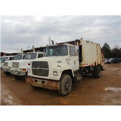 1989 FORD L8000 S/A GARBAGE TRUCK, S/N 1FDYR82A8KVA32077, FORD DIESEL ENG, A/T, A/C, P/S, HEIL GARBA