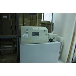 TS UV751GD UV/VIS SPECTROPHOTOMETER AND STAND