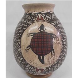 Mata Ortiz Turtle Jar - Luis Ortiz