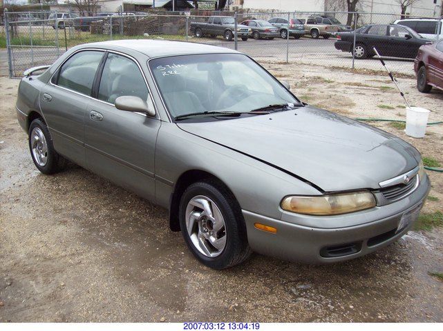 Mazda 626 1996 года