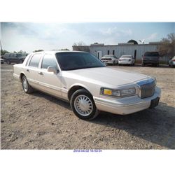 1997 - LINCOLN TOWN CAR
