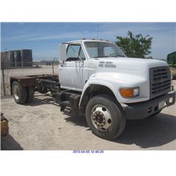 1995 FORD F800