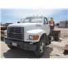 Image 2 : 1995 FORD F800