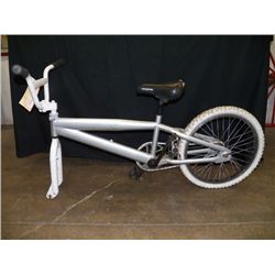 Mongoose Gray & White