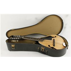 Hondo II Mandolin in Black Carry Case