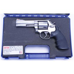 Smith & Wesson Mdl 686-4 Cal .357mag SN:CCD0940