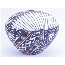 Native American Acoma Seed Jar