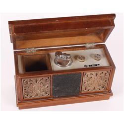 ICP Wood Cased AM Radio with Lighter & Desk Lamp