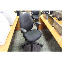 BLACK HIGH BACK MULTI-LEVER TASK CHAIR