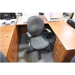 GREY PATTERNED HIGH BACK TASK CHAIR