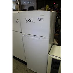 DANBY APARTMENT SIZE REFRIGERATOR