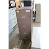 Image 1 : 4-DRAWER, 2-DRAWER VERTICAL FIREPROOF FILES