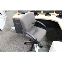 KRUG GREY MID-BACK TILTER CHAIR