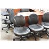 Image 1 : LOT OF 21 BLACK VINYL STENO CHAIR
