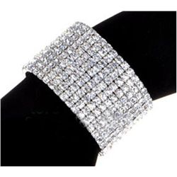 MULTISTRAND CRYSTAL RHINESTONE STRETCH BANGLE